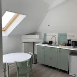 Joussaume Latour 3* 샤토티에리
