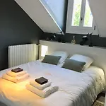 B&B Joussaume Latour 샤토티에리