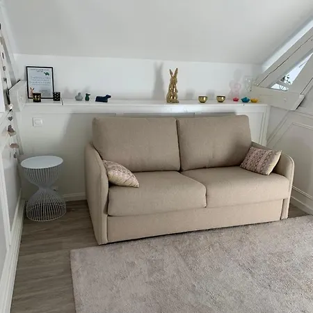 Joussaume Latour 3* 蒂耶里堡