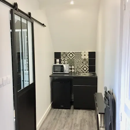 住宿加早餐酒店 Joussaume Latour 蒂耶里堡