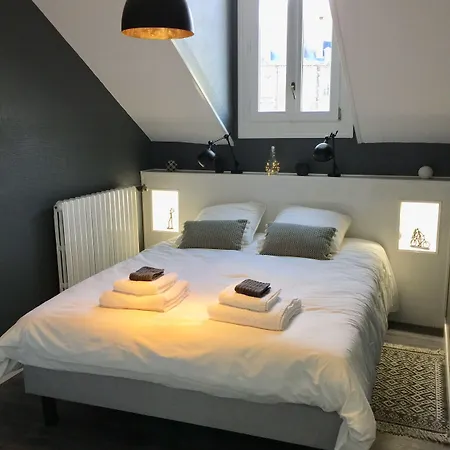 Joussaume Latour Frühstückspension 3*