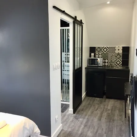 住宿加早餐酒店 Joussaume Latour