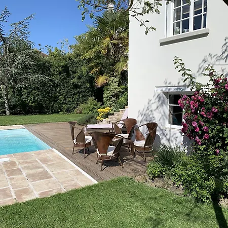 Panzió Joussaume Latour Château-Thierry