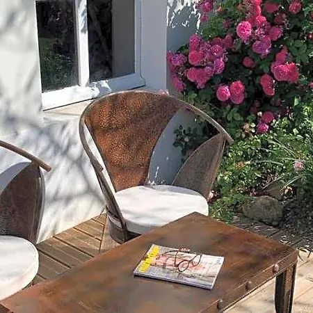 Bed & Breakfast Joussaume Latour 3*