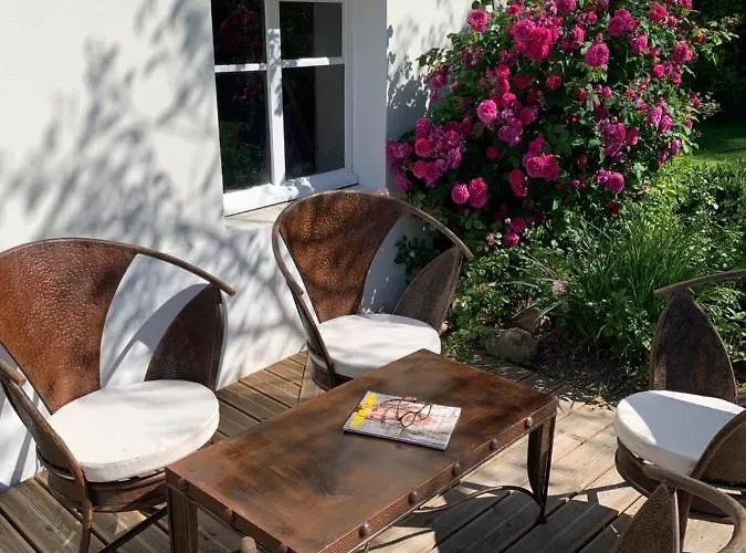 Joussaume Latour Panzió