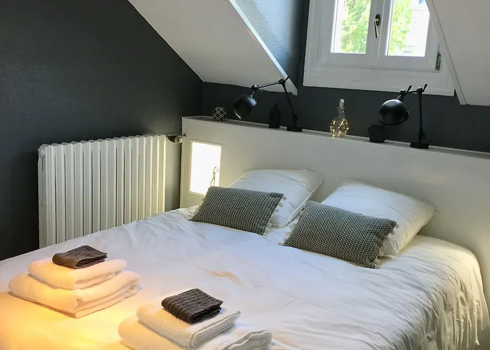 Panzió Joussaume Latour Château-Thierry